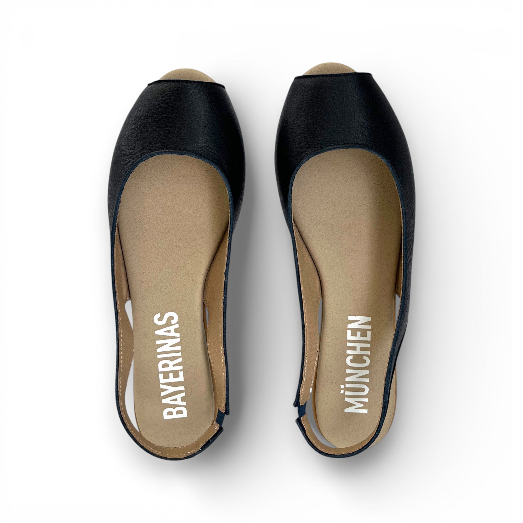 dunkelblaue peeptoe ballerinas aus leder mit Bayerinas München als Logo